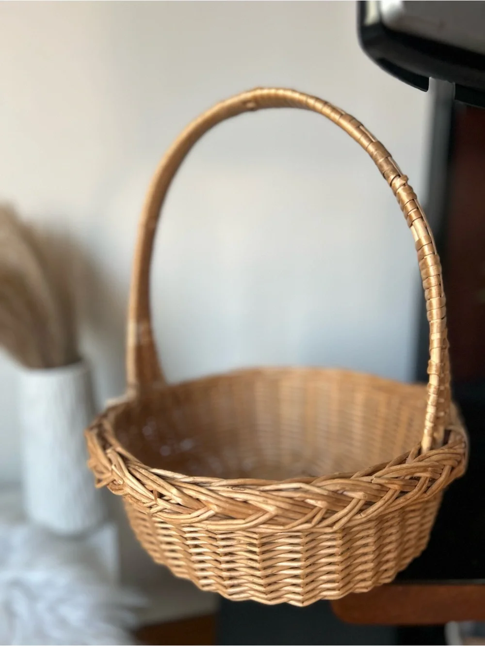 Woven Handheld Decorative garden fruit Basket - Natural Tan